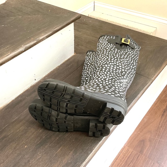 BLACK WHITE JOULES WELLY PRINT KNEE HIGH RAIN BOOTS SIZE US 8/ EU 39 - Picture 9 of 10